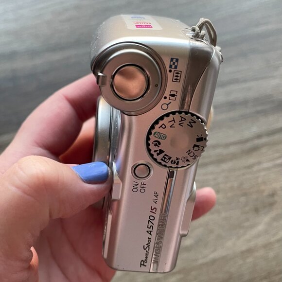 Canon PowerShot A570 IS Ai AF Digital Camera $30 - Picture 8 of 13